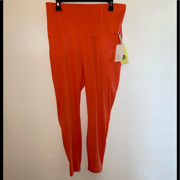 All In Motion - Womens Ultra High-Rise 7/8 Leggings (NEW WITH TAGS) - Picture 14 of 16